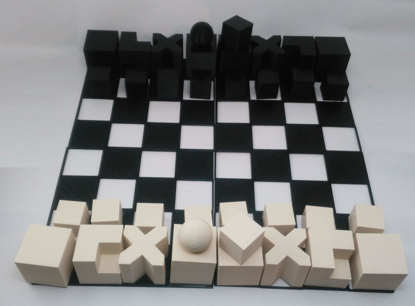 Chess Set Bauhaus Model 1924 Minimalist Chess Set with Compact 4 Piece Board
