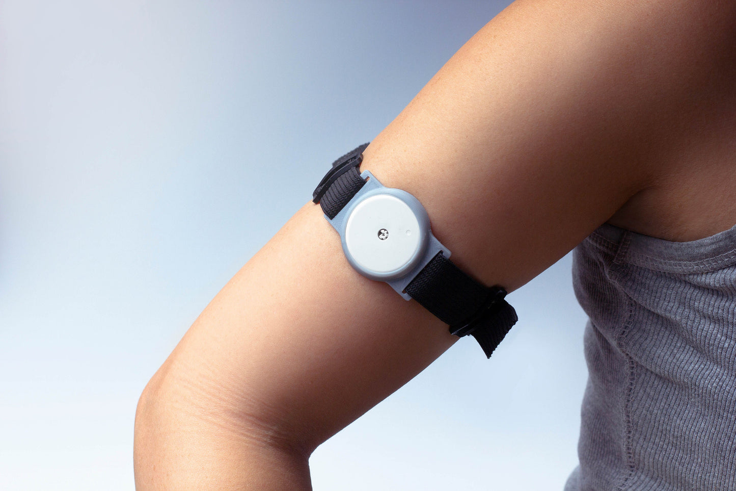 Freestyle Libre Sensor Armband for Protecting your Freestyle Libre Sensor White/Black Holder With Super Soft Star Band